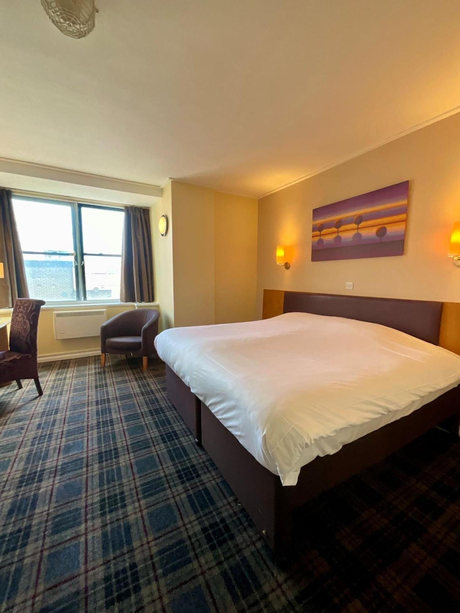Britannia Inn Glasgow Exterior photo